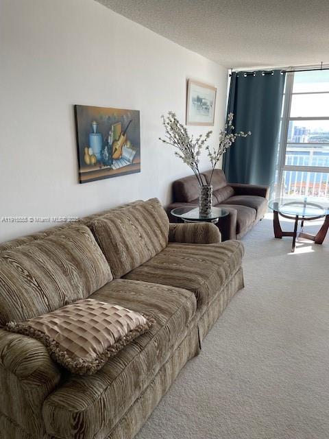 WINSTON TOWERS 500 CONDO - Residential