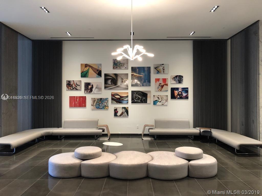CANVAS CONDO - Residential