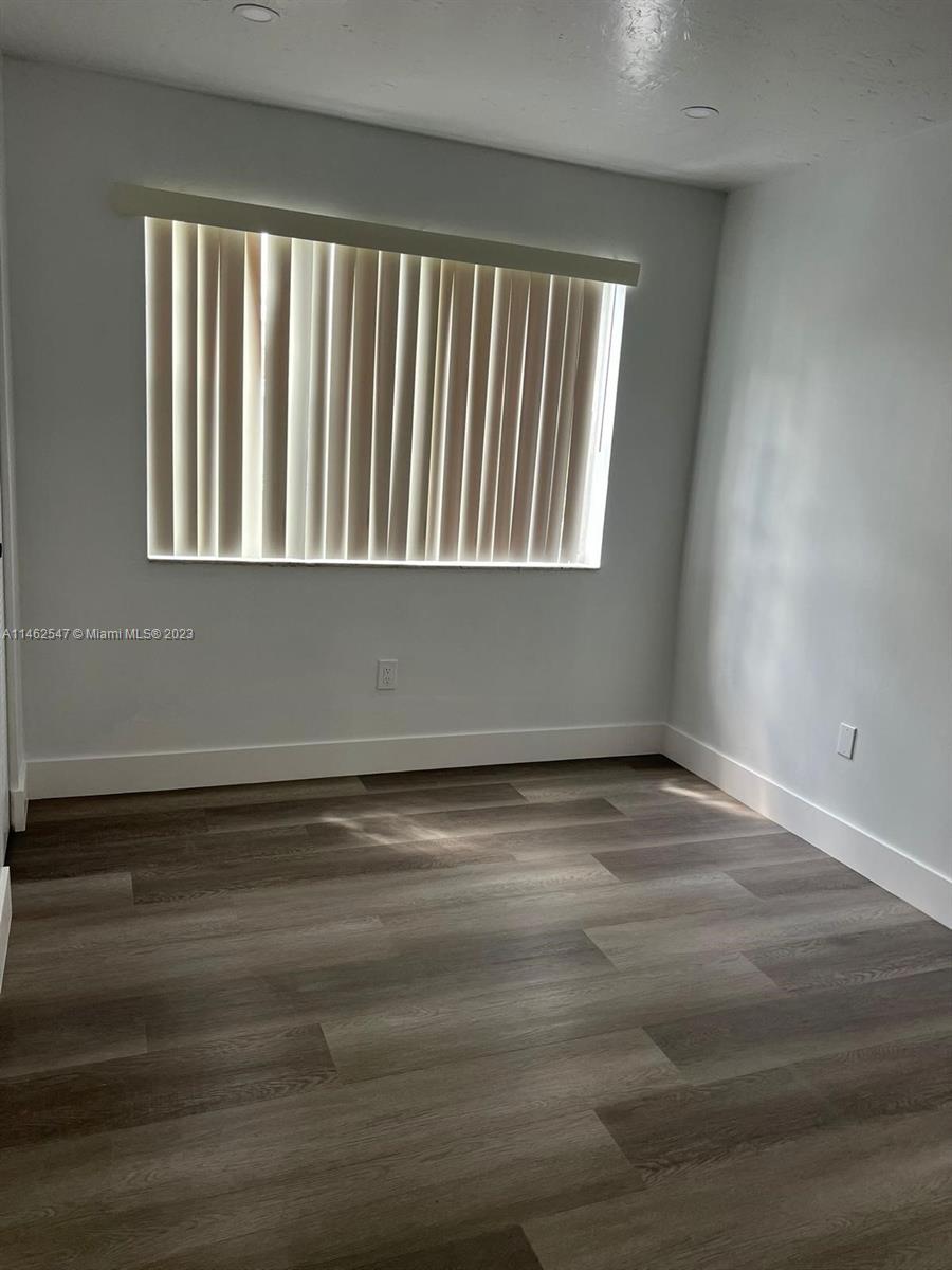 TENNIS VIEW CONDO PH I - Residential Lease