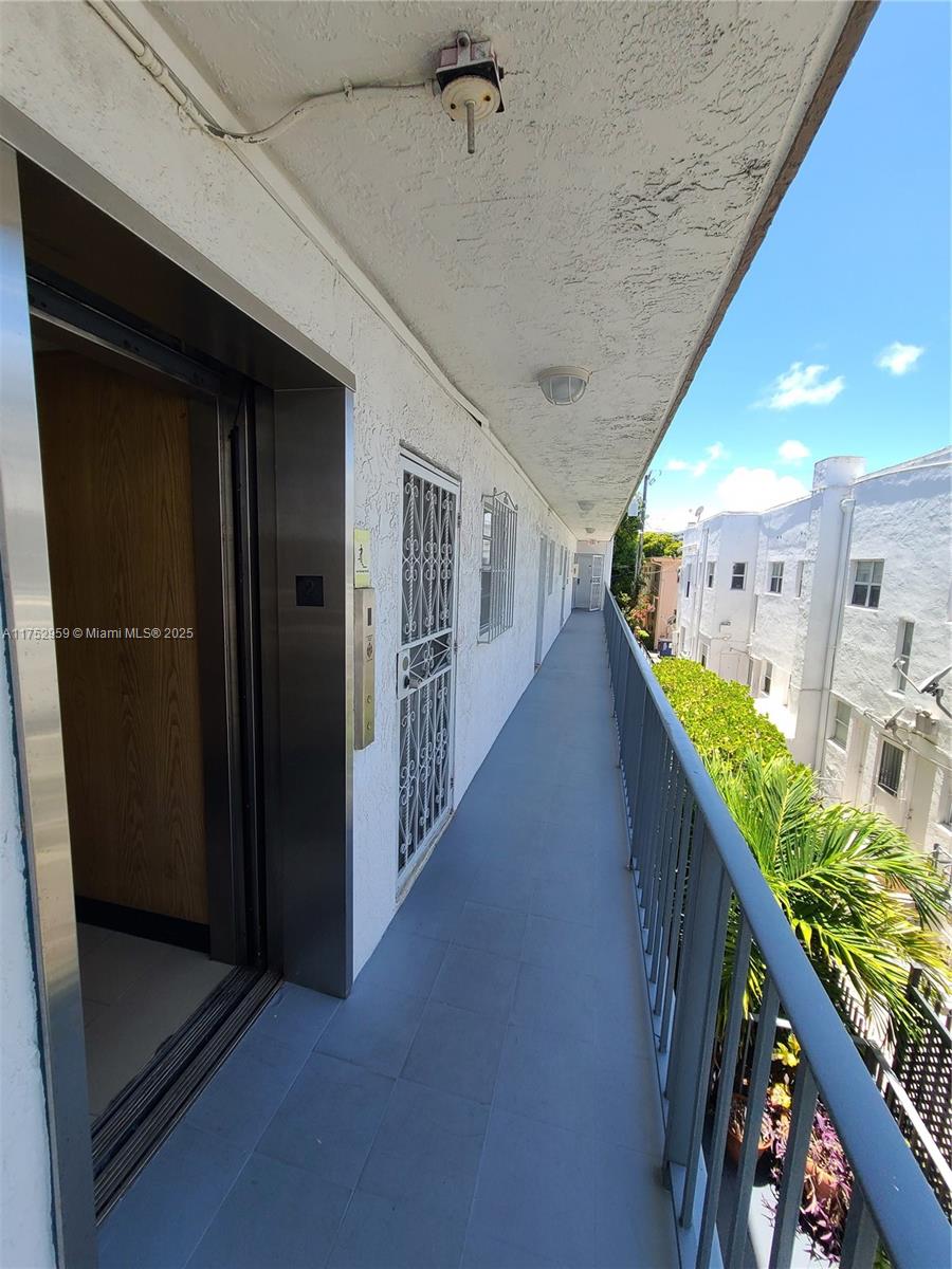 MICHIGAN TERRACE CONDO - Residential
