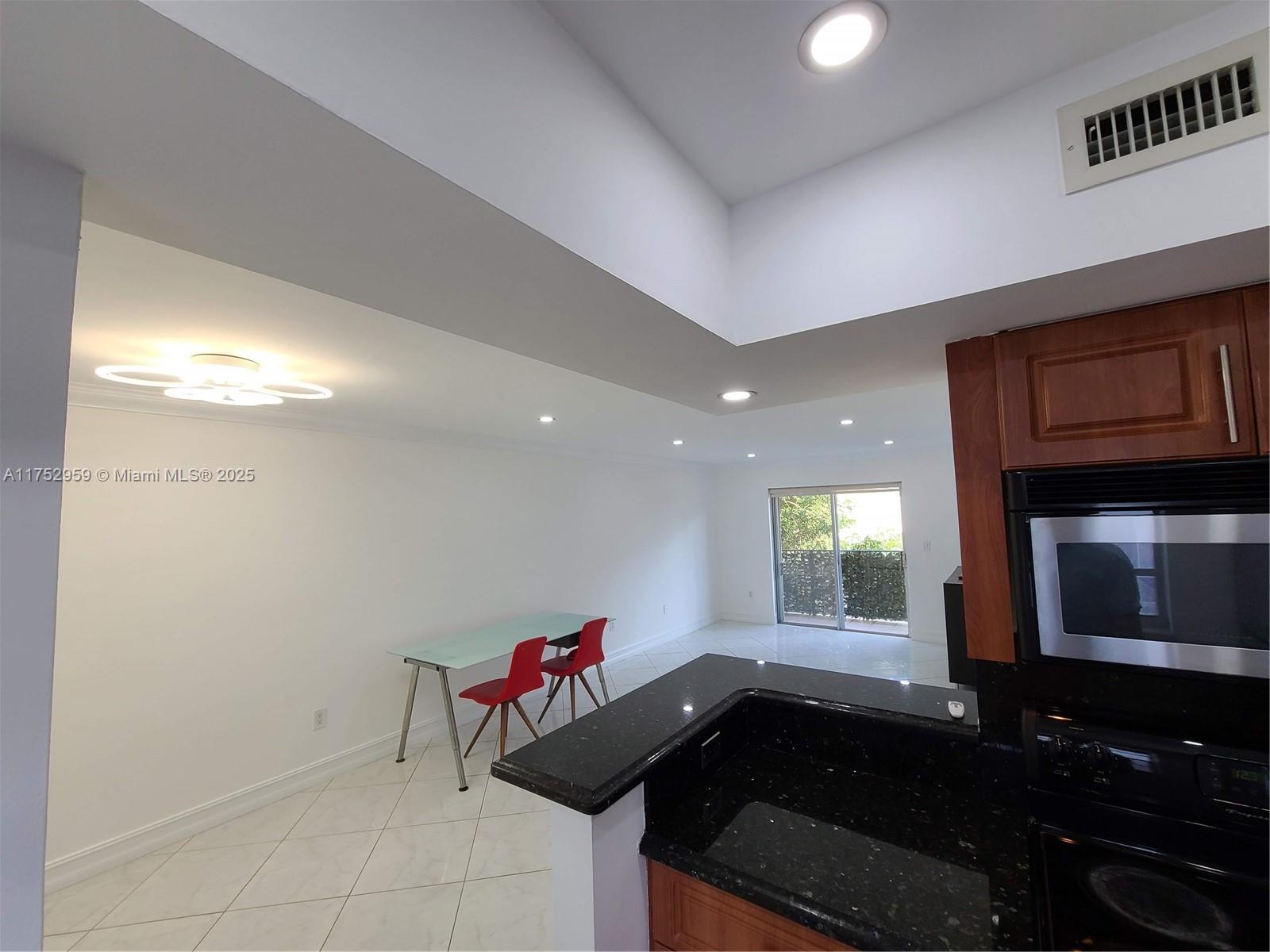 MICHIGAN TERRACE CONDO - Residential