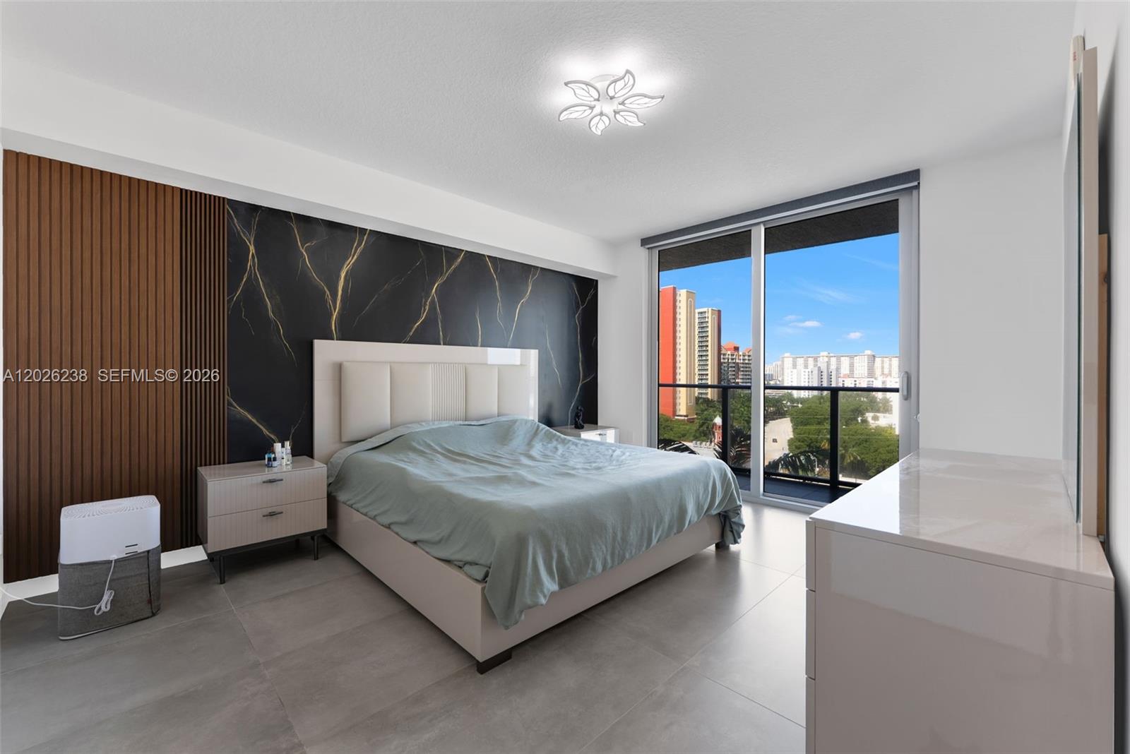 PARQUE TOWERS CONDO - Residential Lease