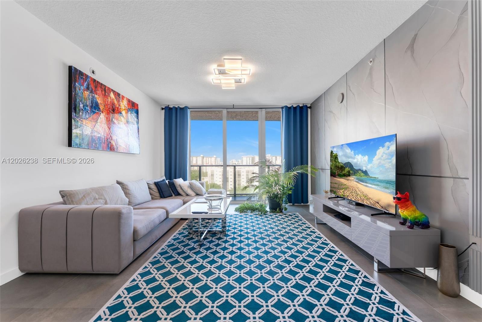 PARQUE TOWERS CONDO - Residential Lease