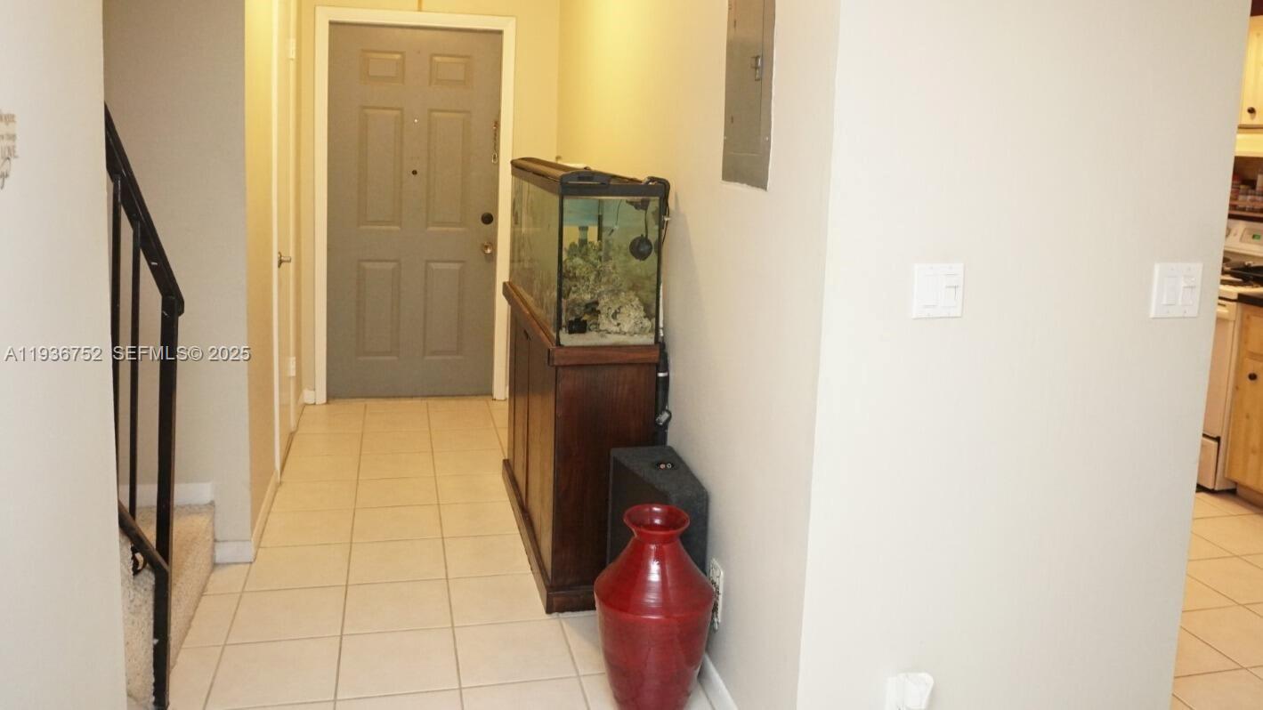 ARISTA PARK CONDO - Residential