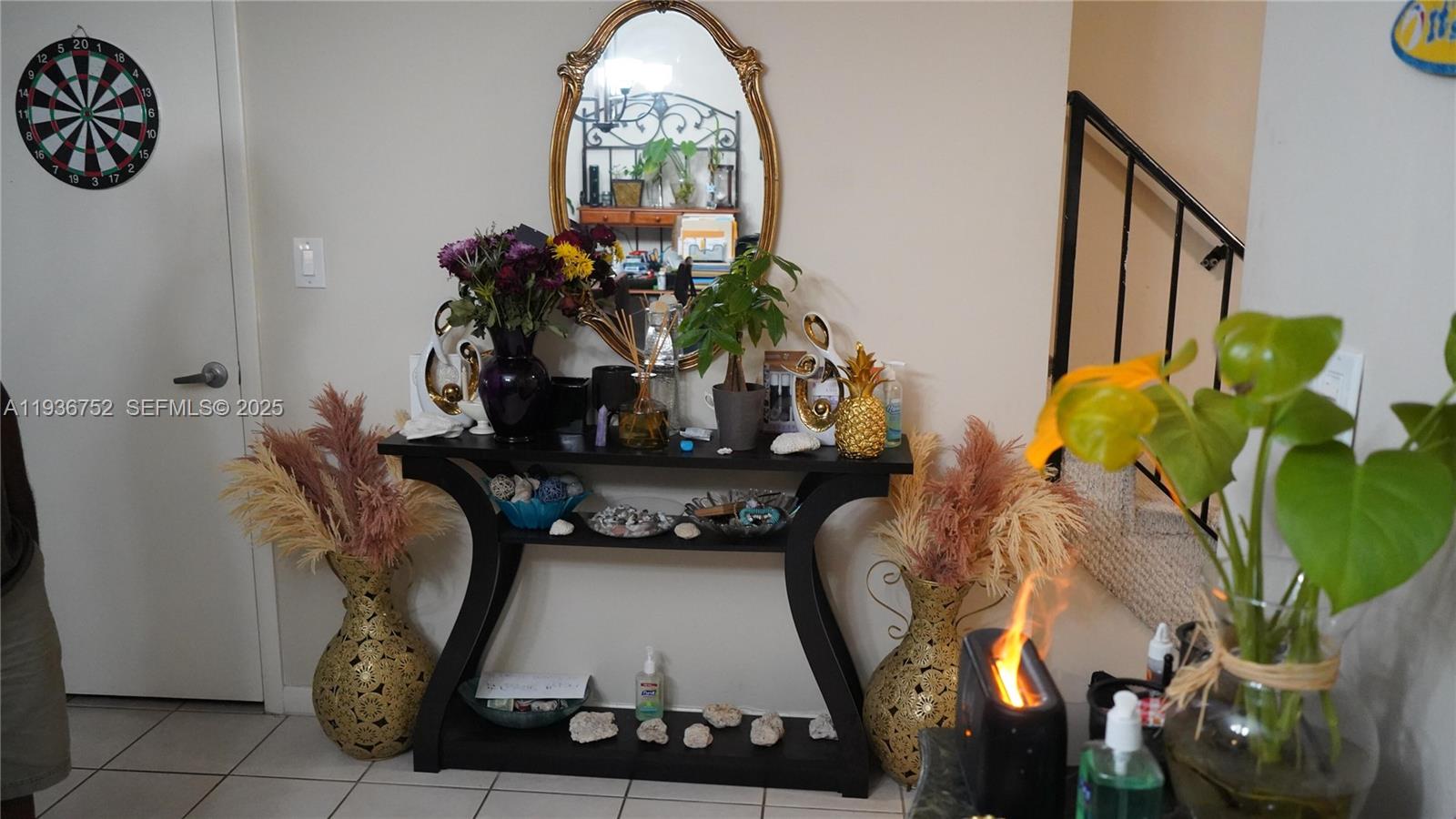 ARISTA PARK CONDO - Residential