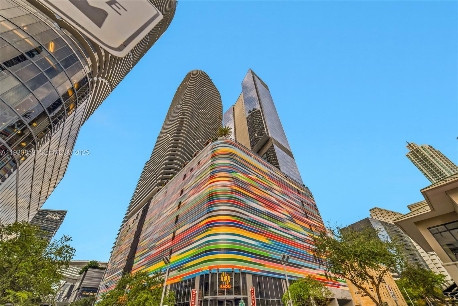 801 SMA RESIDENCE CONDO - Residential