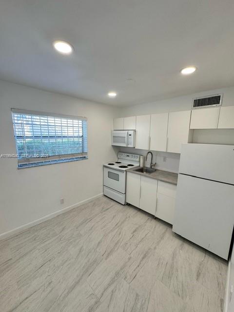 CRYSTAL CONDO - Residential