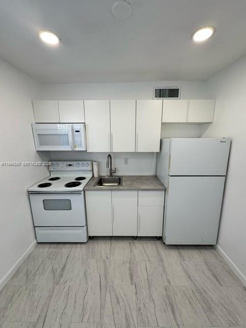 CRYSTAL CONDO - Residential