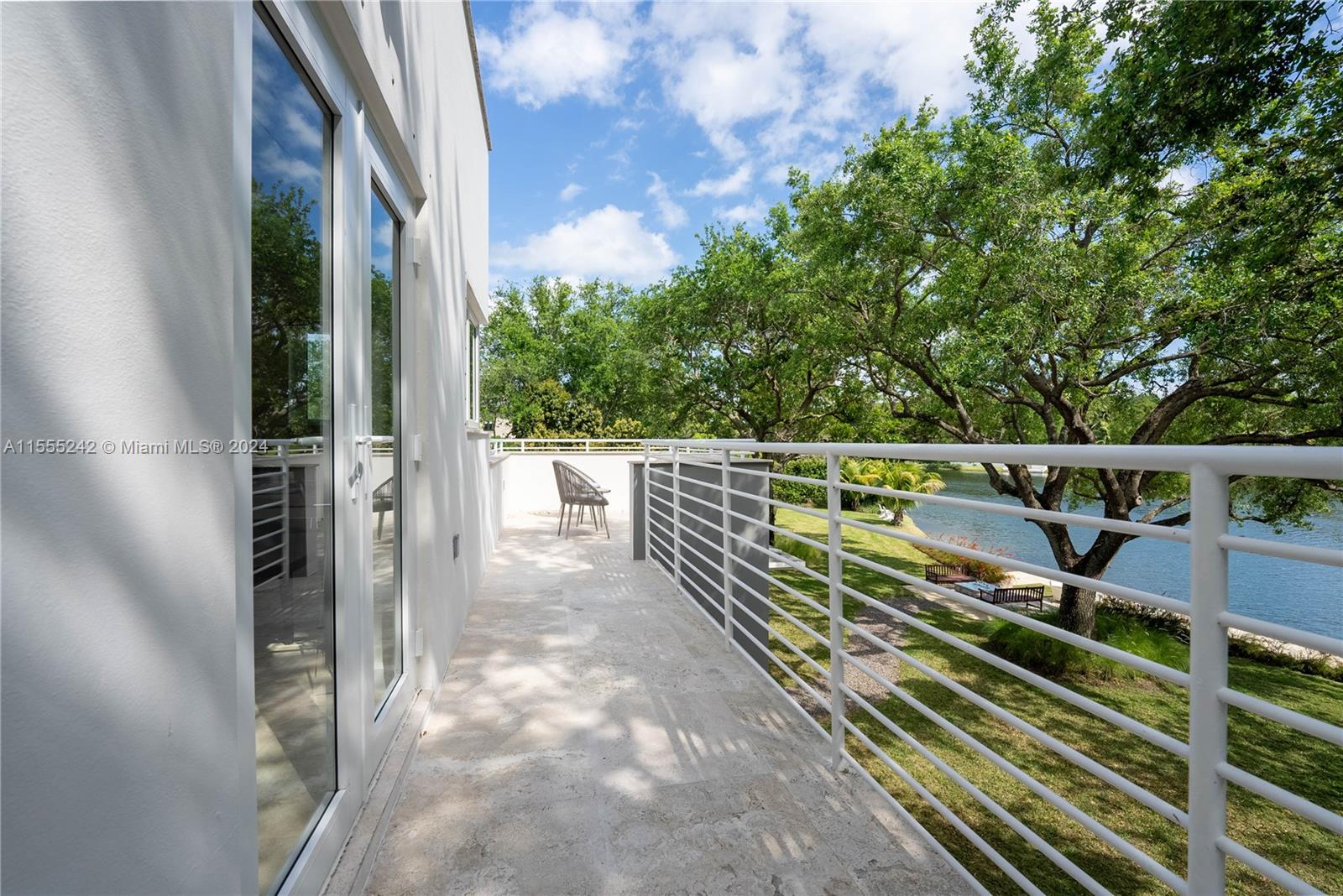 1STAADD HAMMOCK LAKE 2 - Residential