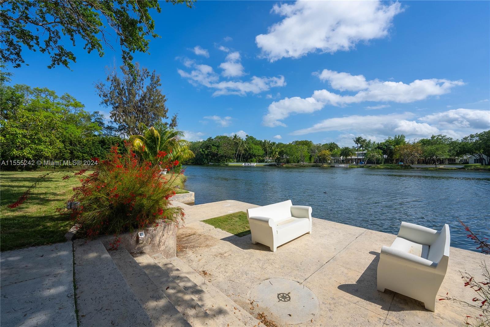 1STAADD HAMMOCK LAKE 2 - Residential
