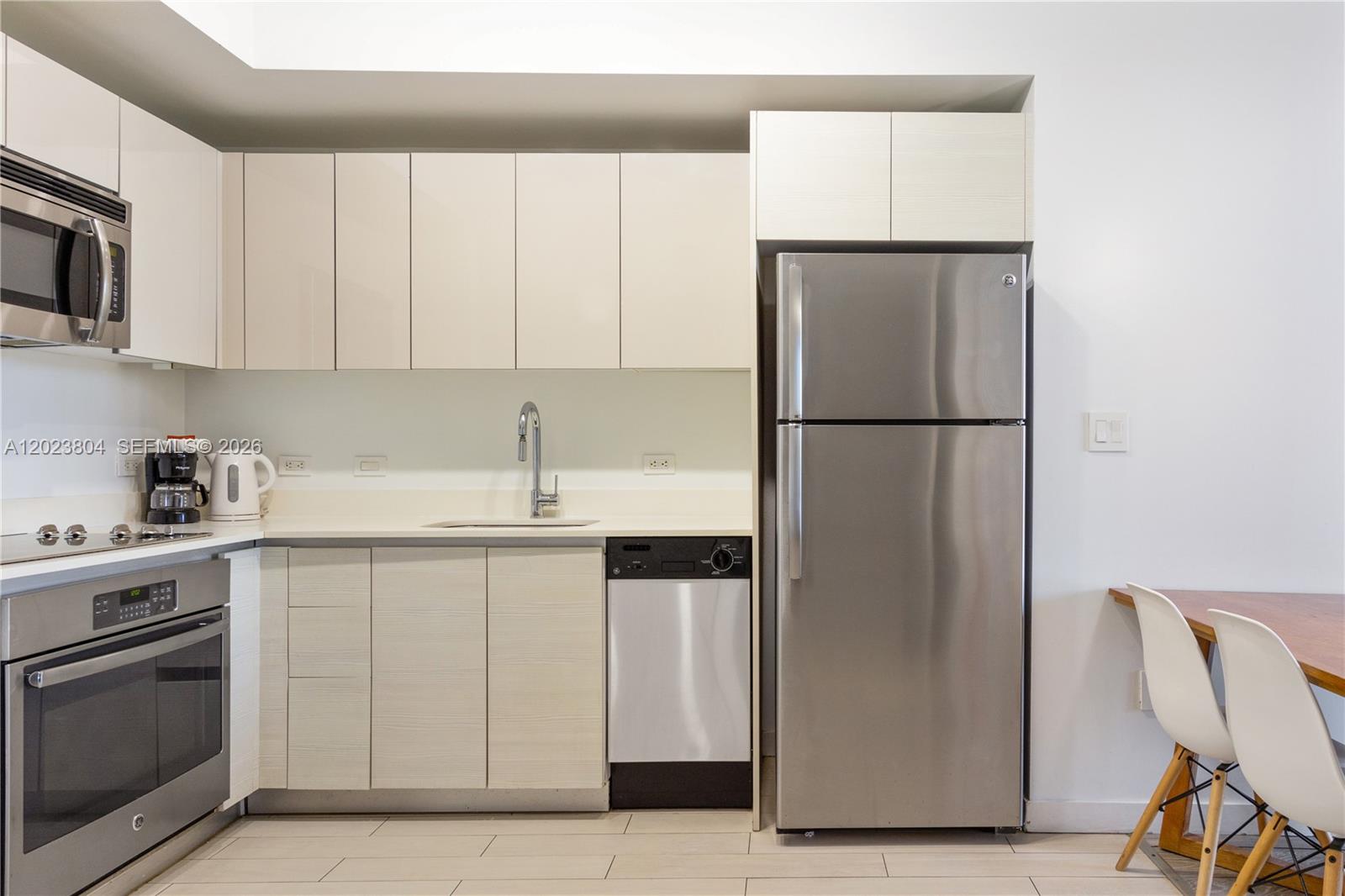 BEACHWALK CONDOMINIUM - Residential