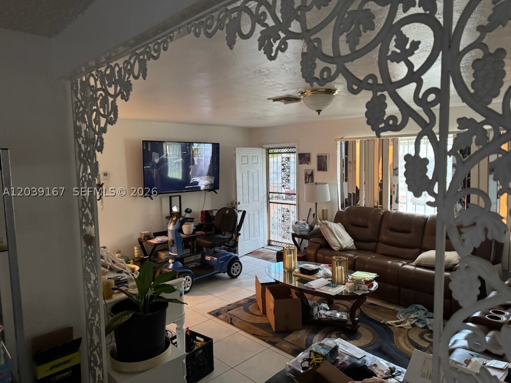 NORMANDY PARK - Residential