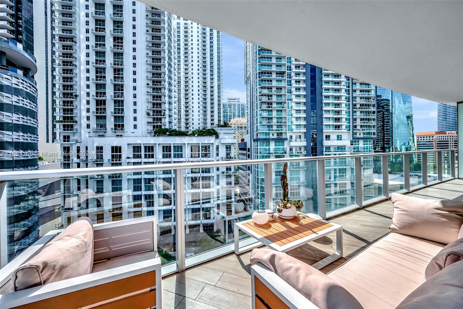 Millecento - Residential Lease