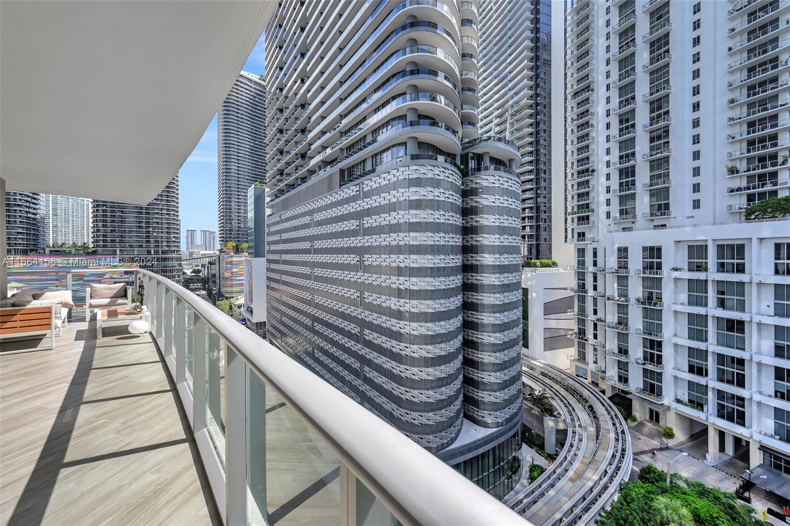 Millecento - Residential Lease
