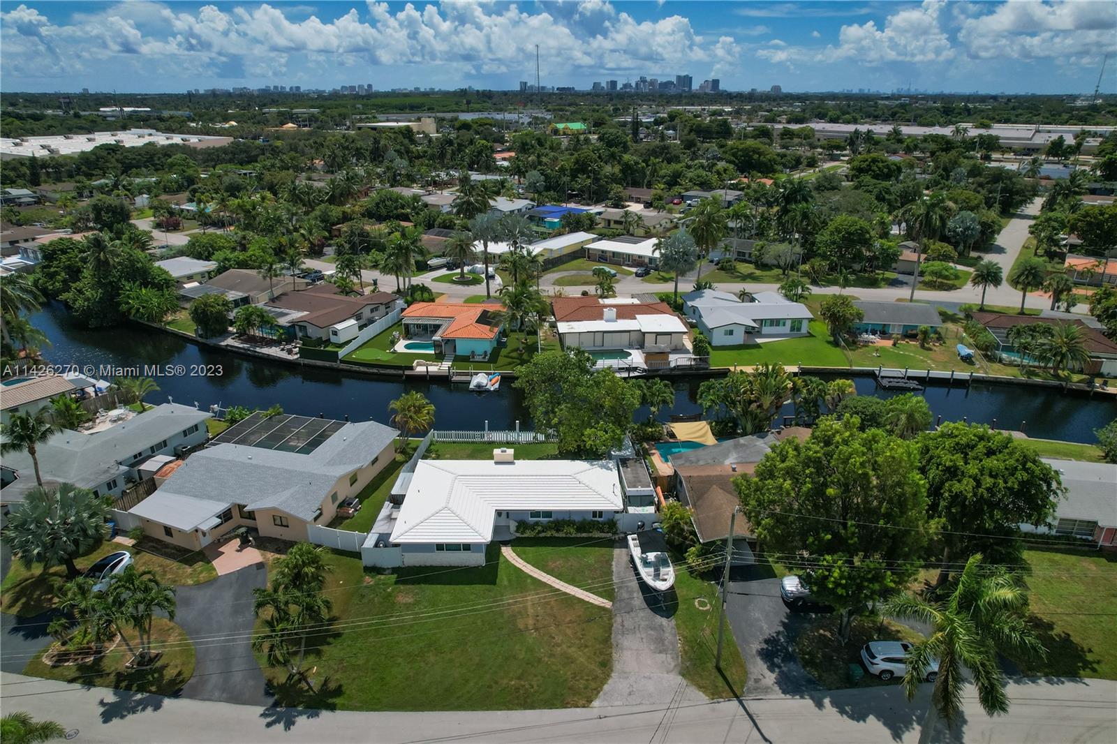 ROYAL PALM ACRES SECOND S - Residential Lease