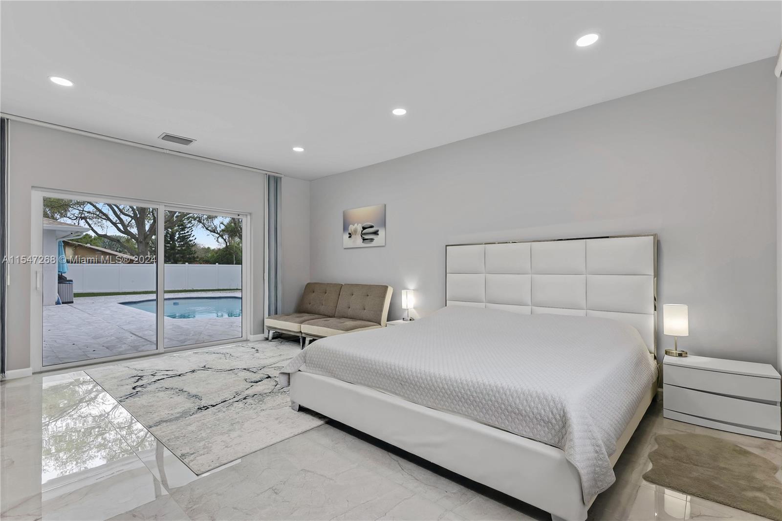 PLANTATION HARBOR - Residential