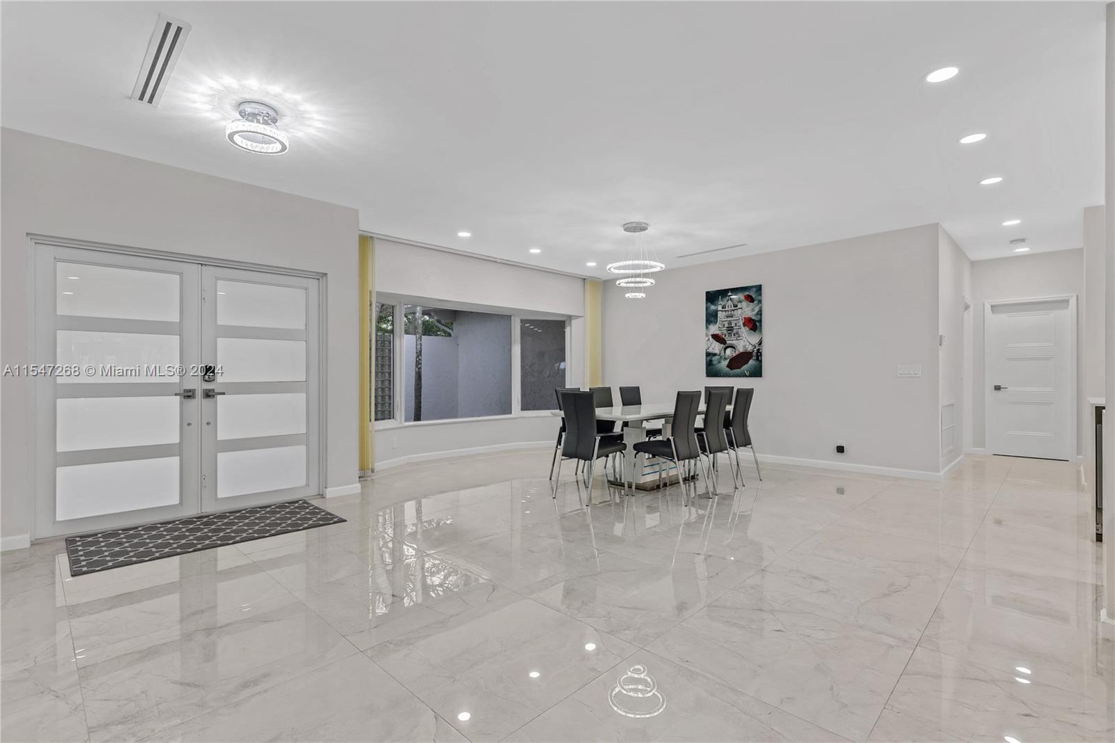 PLANTATION HARBOR - Residential