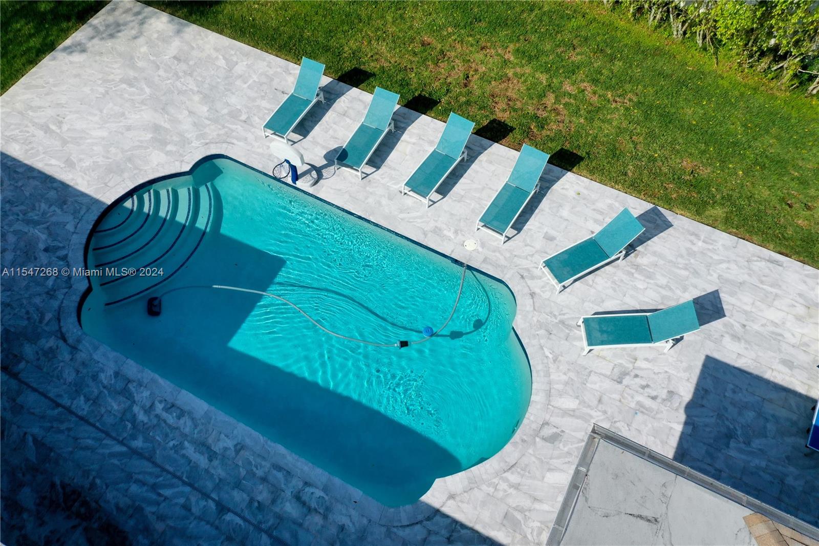 PLANTATION HARBOR - Residential