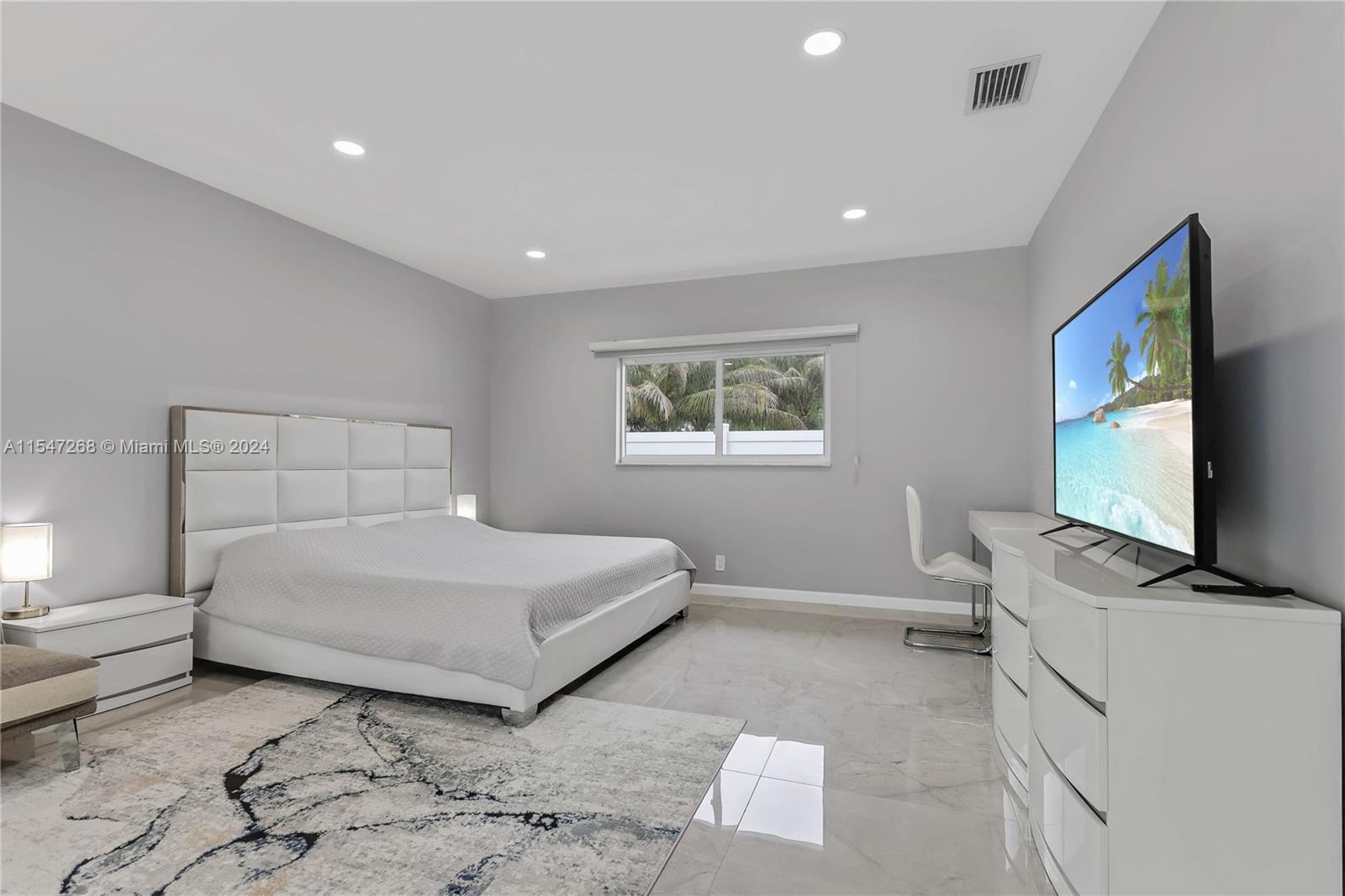 PLANTATION HARBOR - Residential
