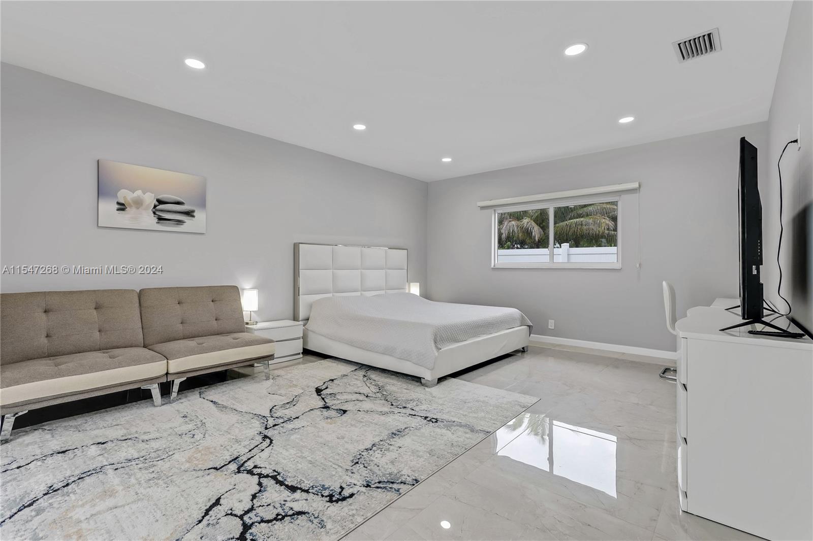 PLANTATION HARBOR - Residential
