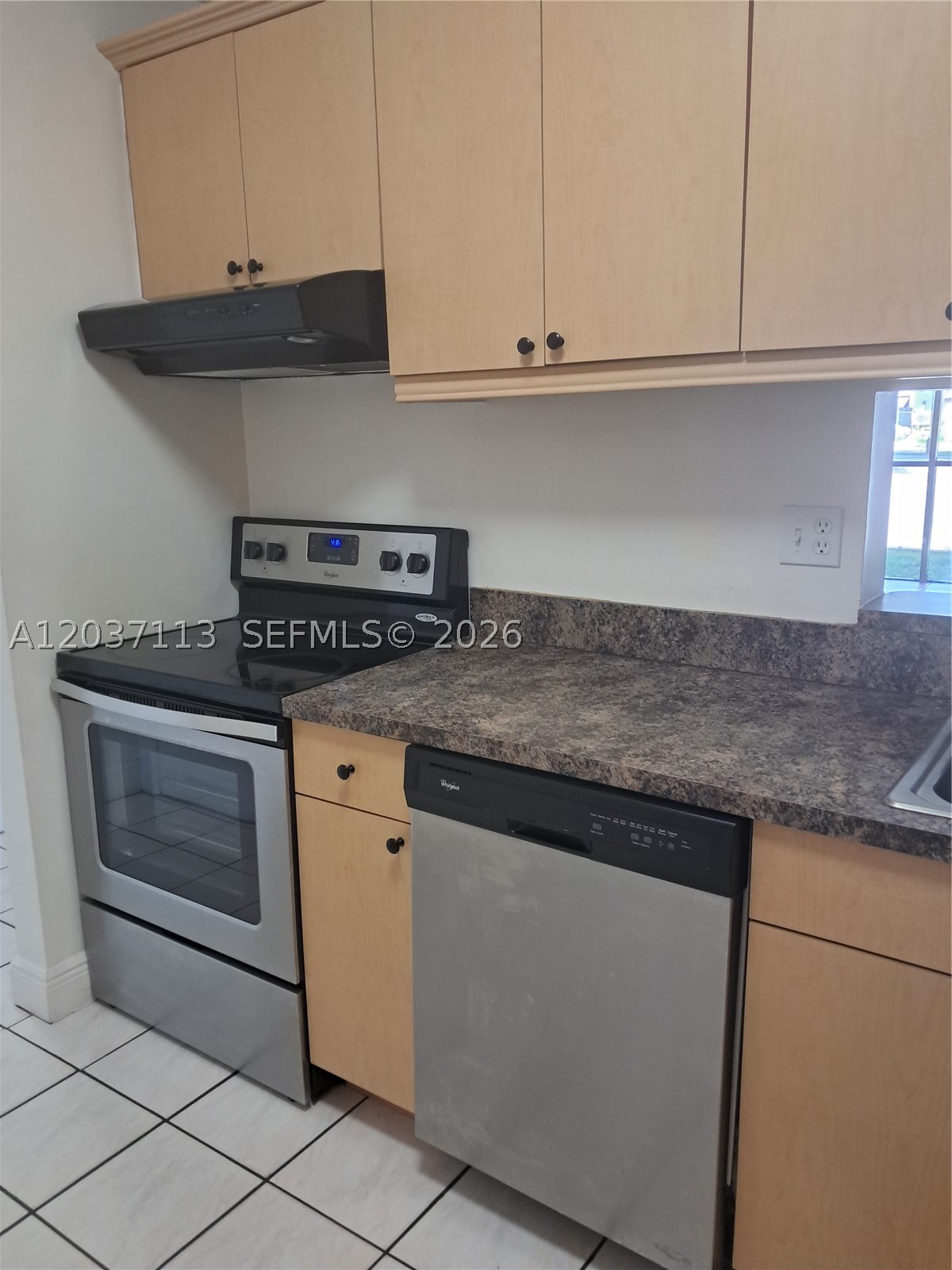 HORIZONS WEST CONDO #2 - Residential Lease