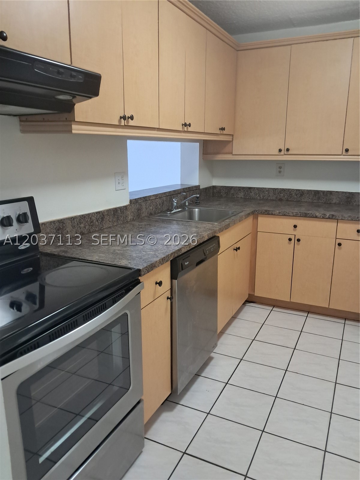 HORIZONS WEST CONDO #2 - Residential Lease