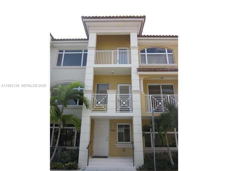 MERCO AT AVENTURA - Residential
