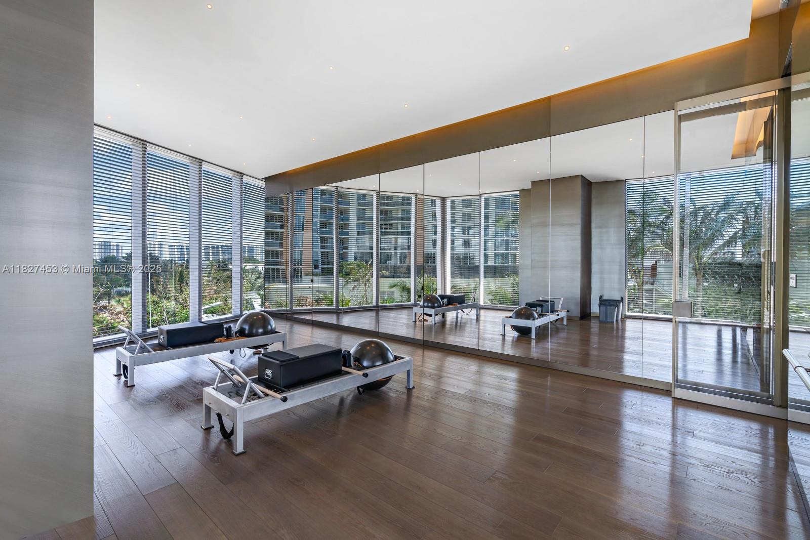 18975 COLLINS CONDO - Residential