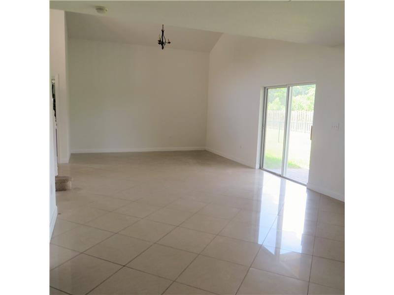 SEASTONE HOMES - Residential