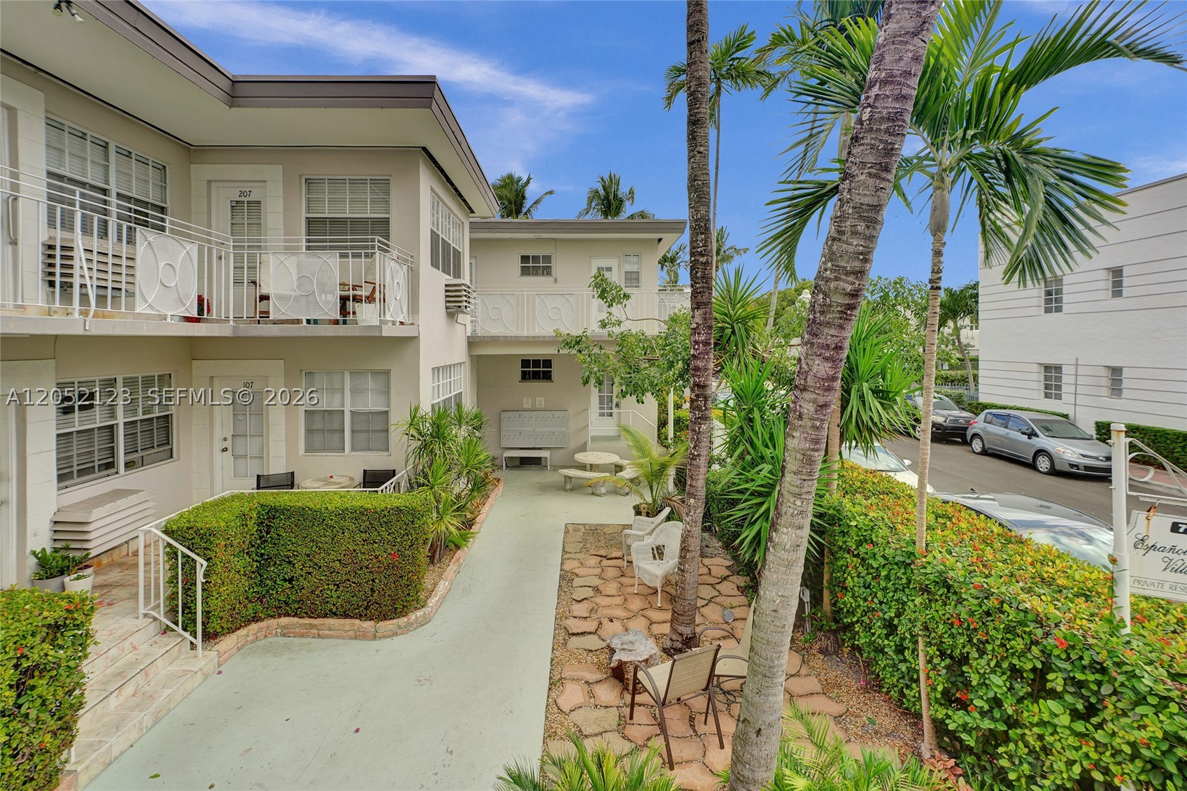 Wonderful apartment in the heart and soul of South Beach!  Steps to Espanola Way shops, Lincoln Rd, Flamingo Park, and the Beaches!  Corner sun drenched studio overlooks court yard in a small boutique building.  Gleaming hardwood floors, blackout solar shades, dishwasher, walk in closet plus more.  Currently leased for $1700 until 12/31/26.