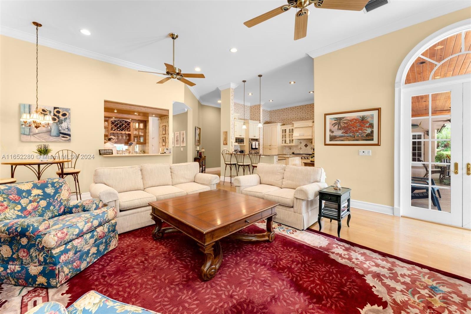 CORAL GABLES RIVIERA SEC - Residential