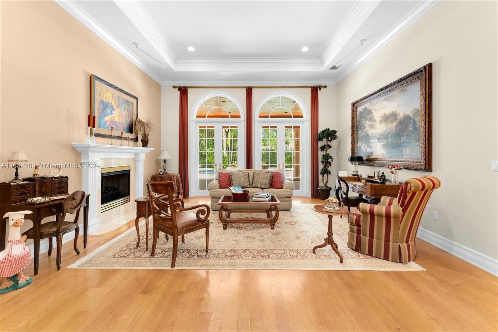 CORAL GABLES RIVIERA SEC - Residential