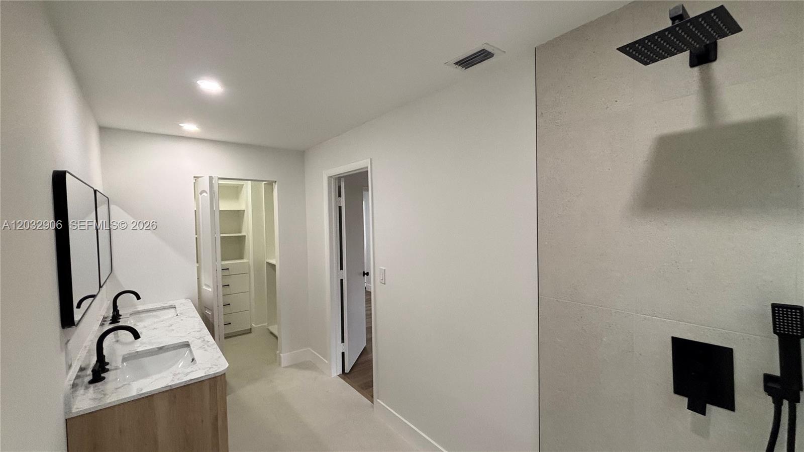 STONEBRIDGE PHASE 1 - Residential