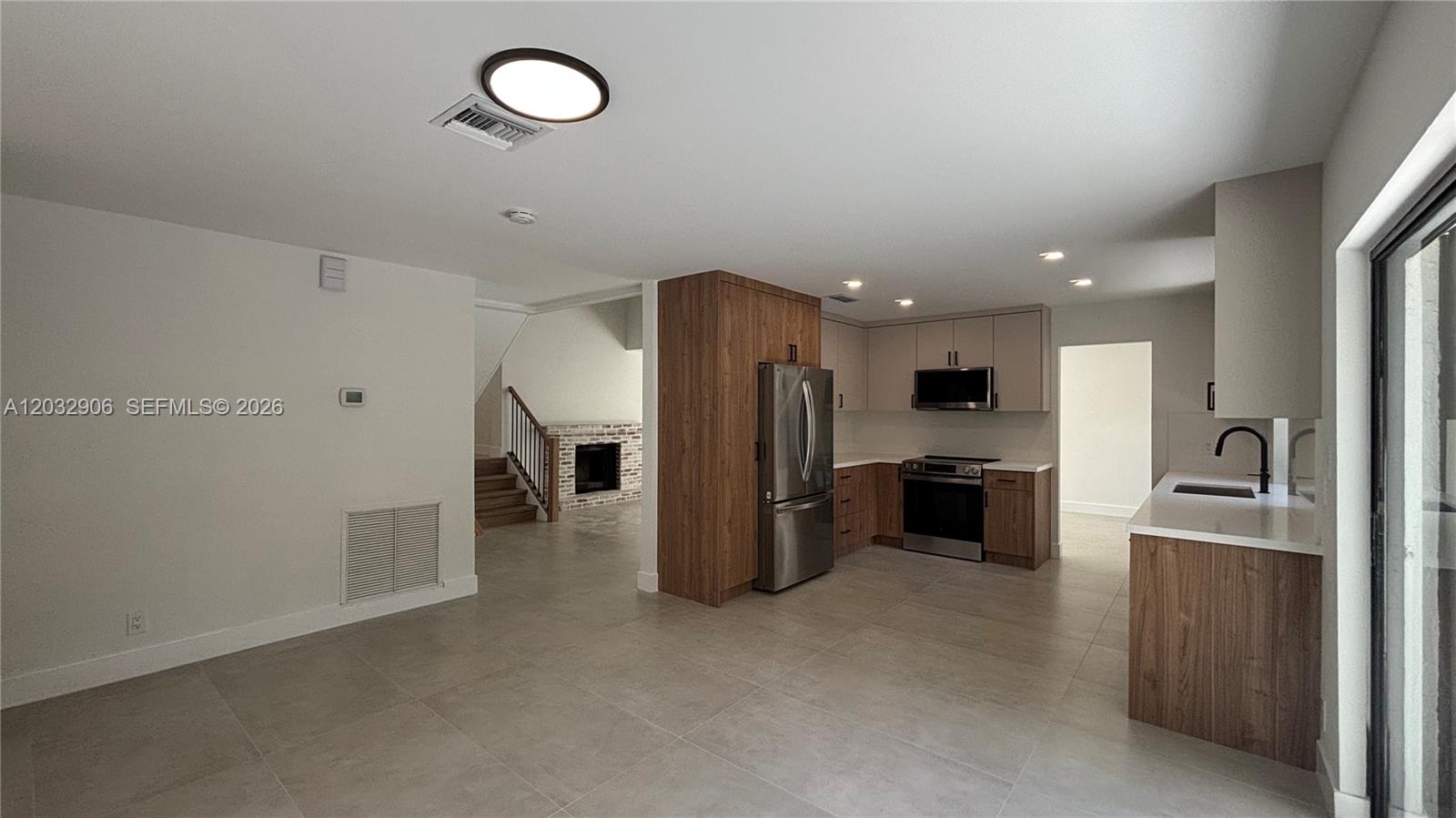STONEBRIDGE PHASE 1 - Residential