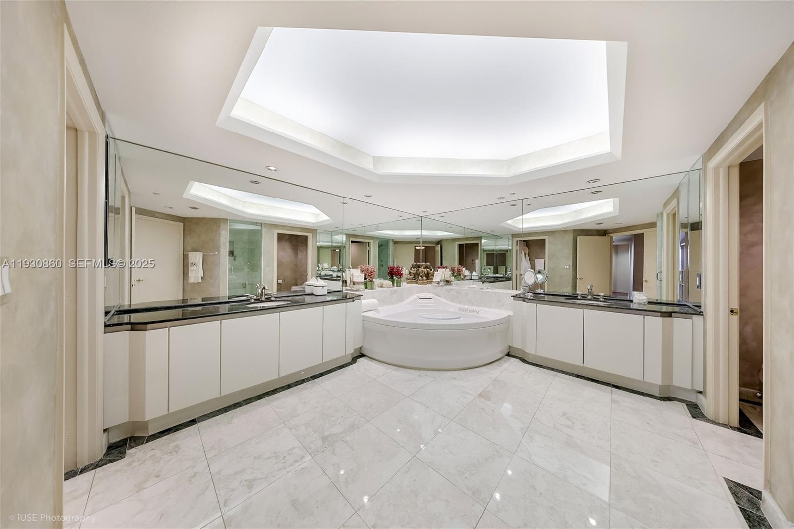 2600 ISL BLVD WILLIAMS IS - Residential