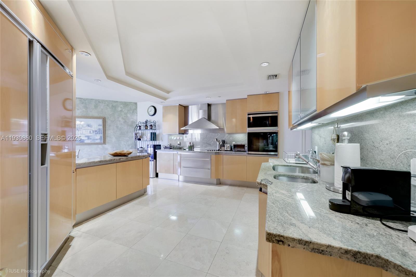 2600 ISL BLVD WILLIAMS IS - Residential
