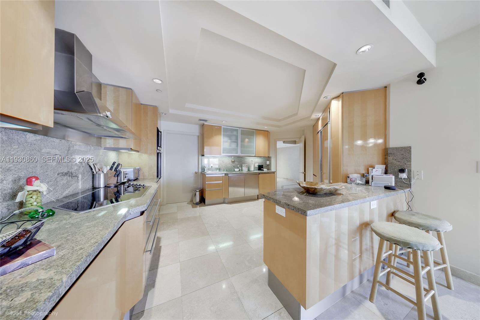 2600 ISL BLVD WILLIAMS IS - Residential