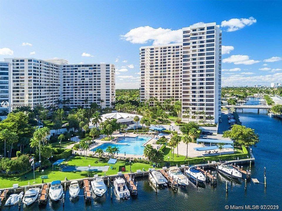 OLYMPUS CONDO PHASE - Residential