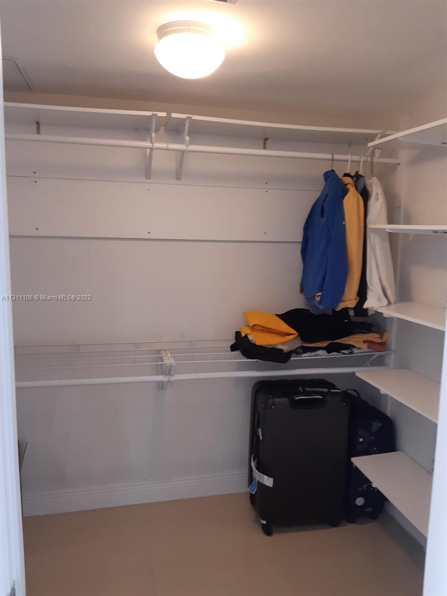 BEACH CLUB THREE CONDO - Residential Lease