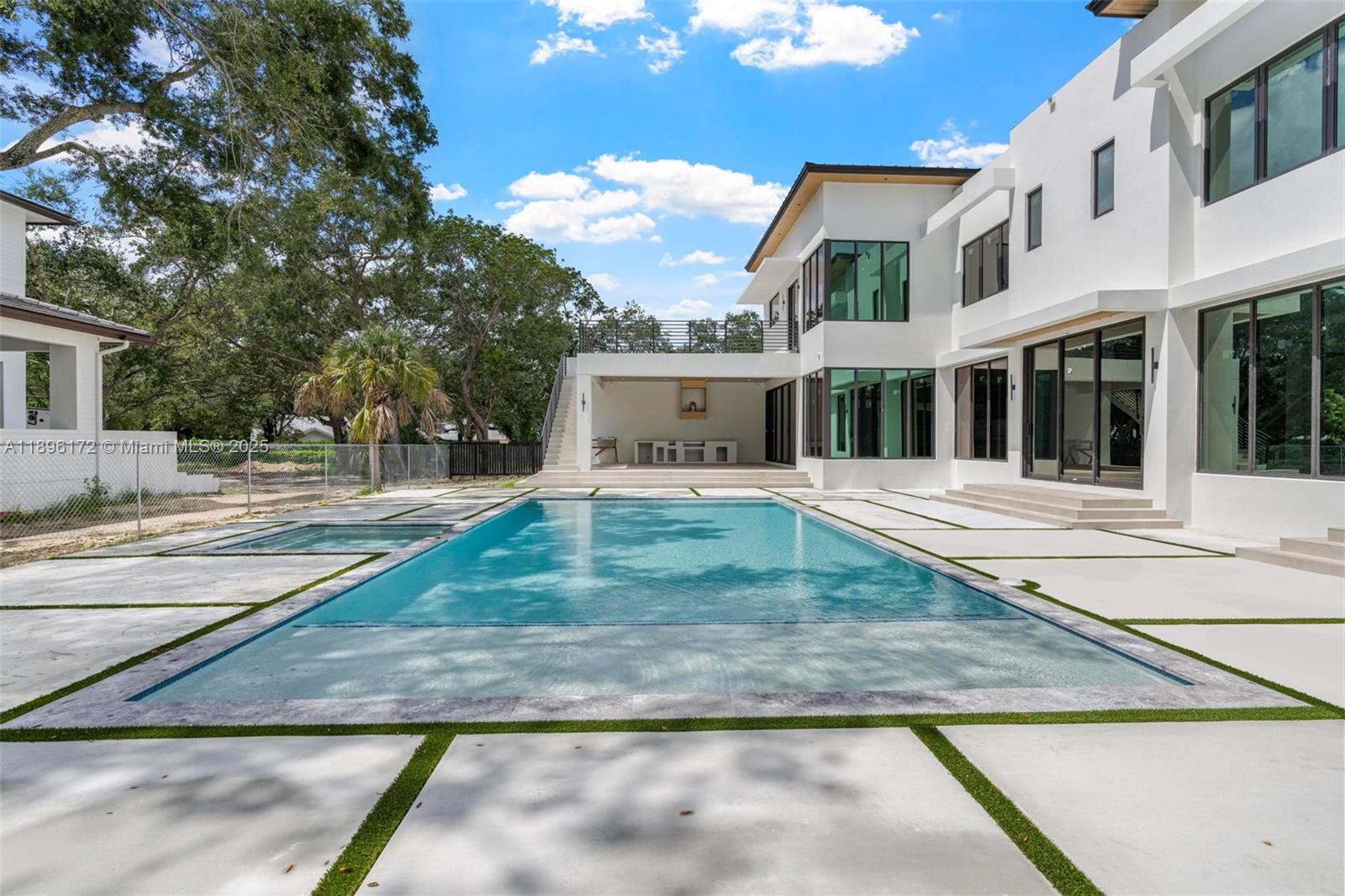 FARMERS ACRES - Residential