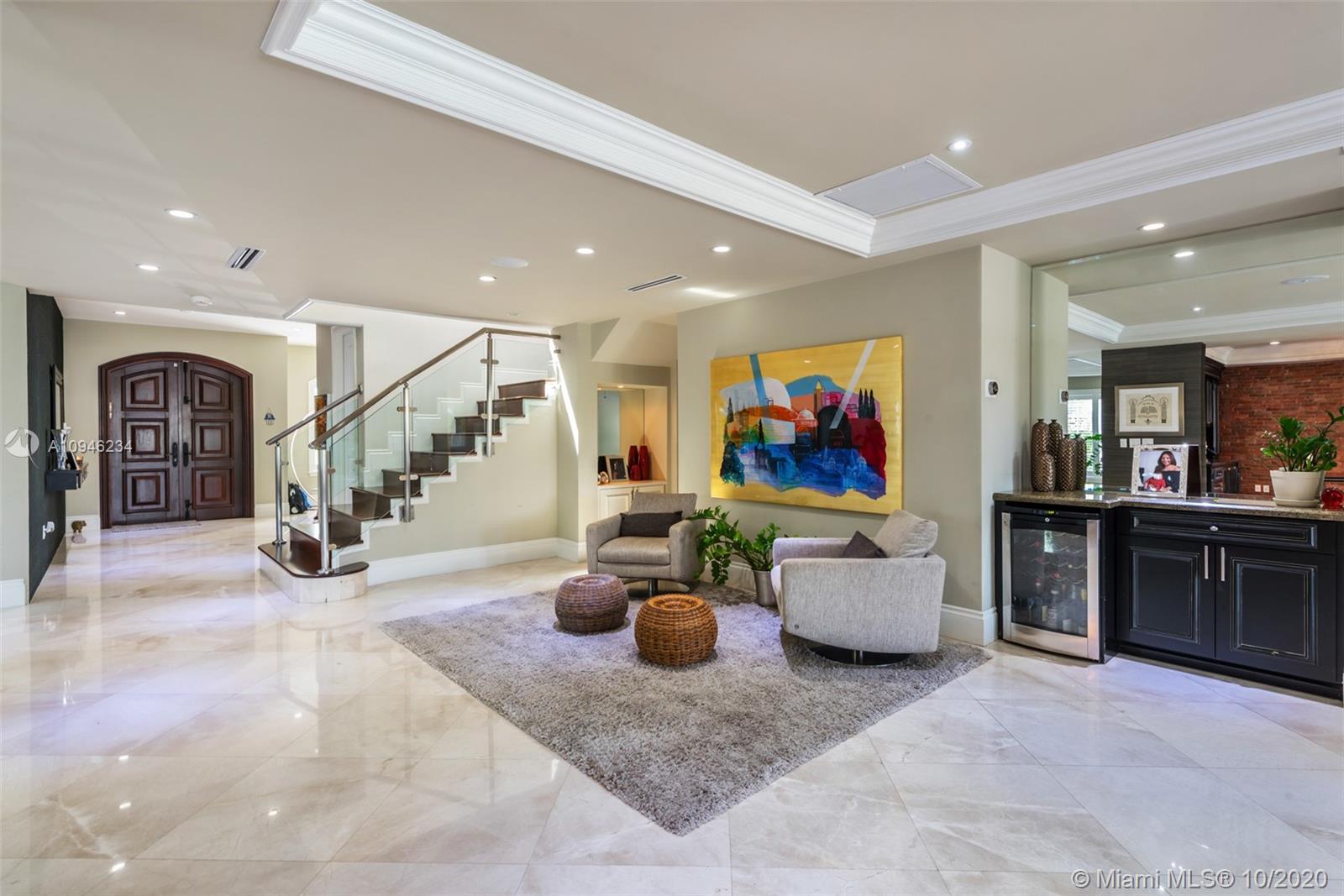 GOLDEN BEACH SEC F - Residential