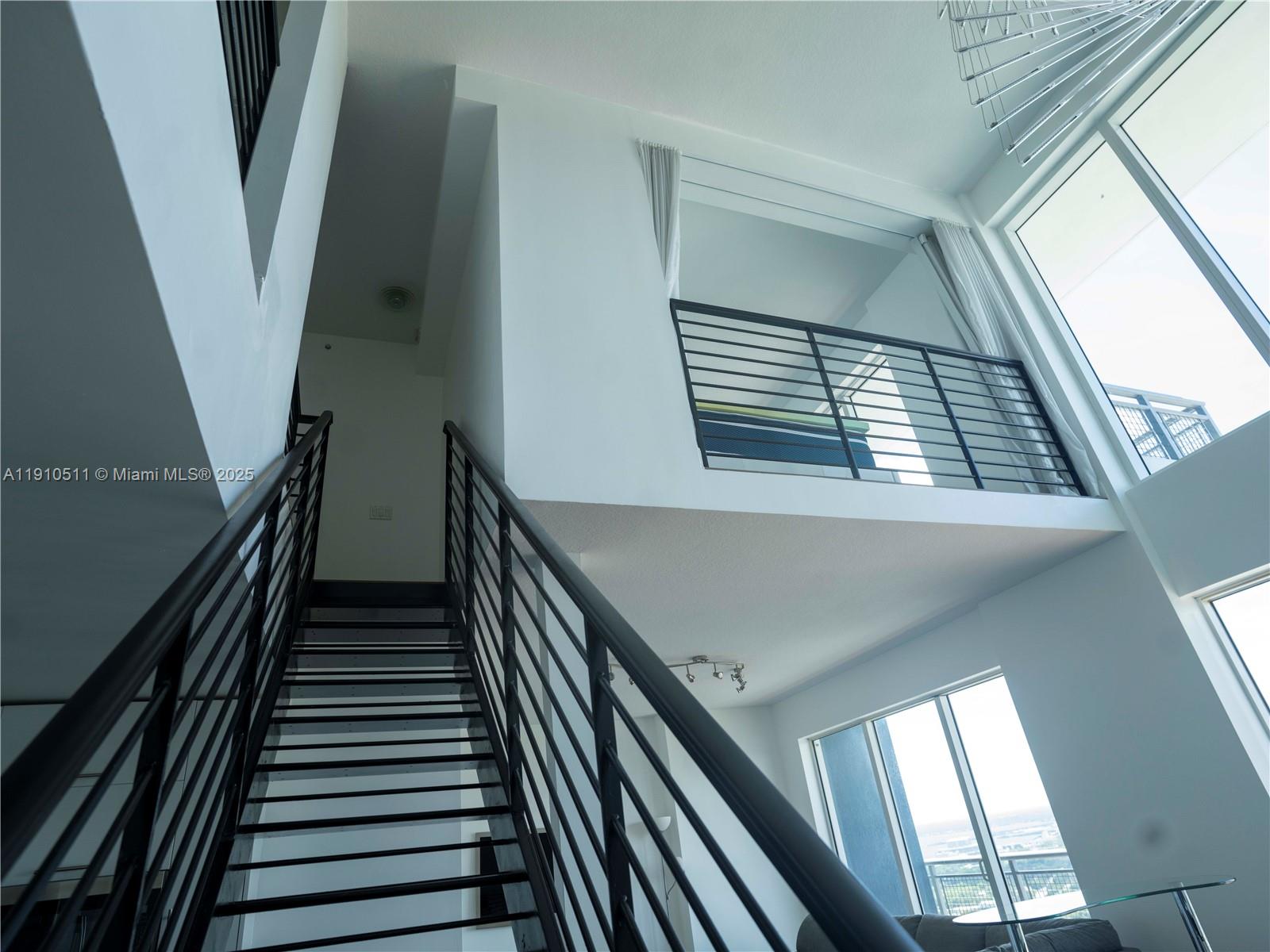 INFINITY AT BRICKELL COND - Residential