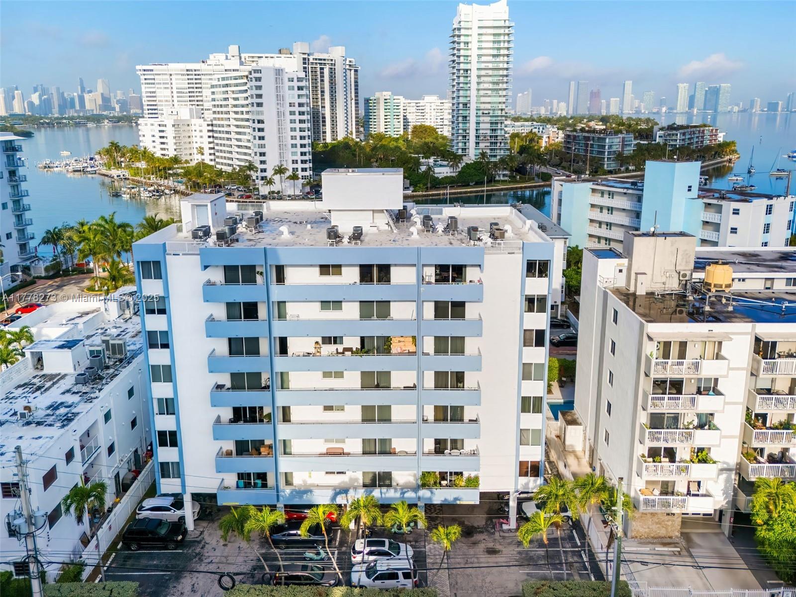 LINCOLN PALACE CONDO - Residential