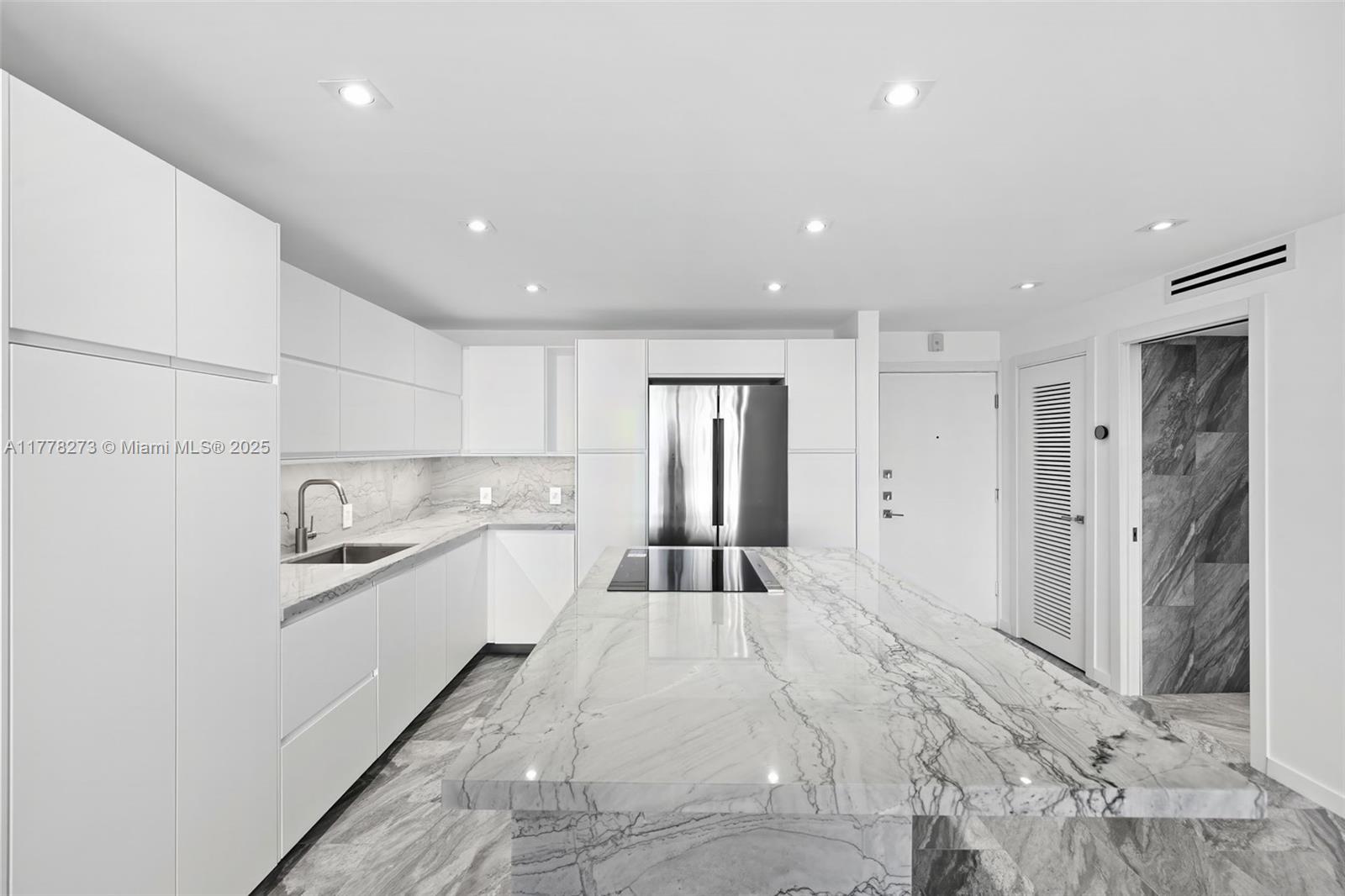 LINCOLN PALACE CONDO - Residential