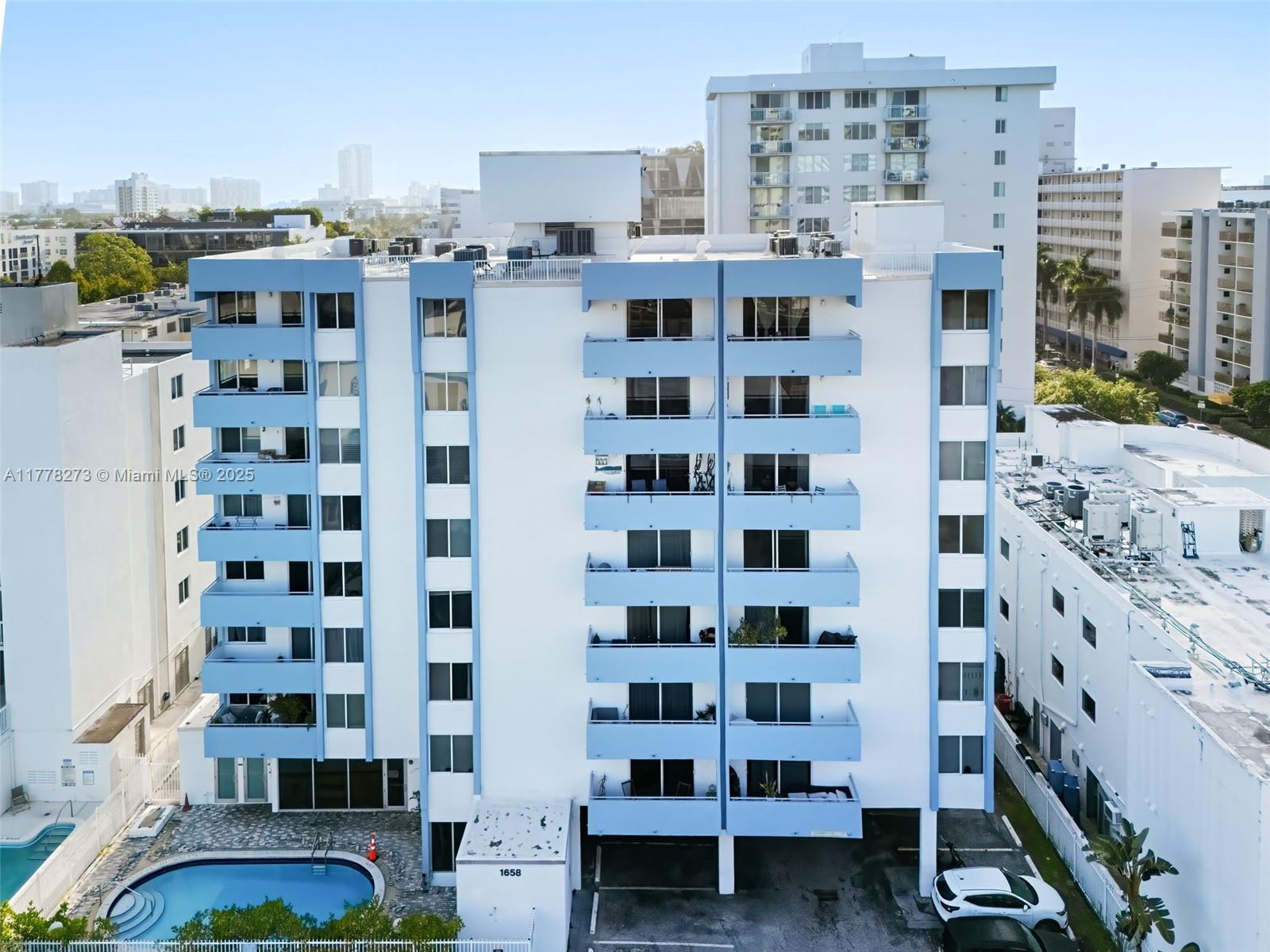 LINCOLN PALACE CONDO - Residential