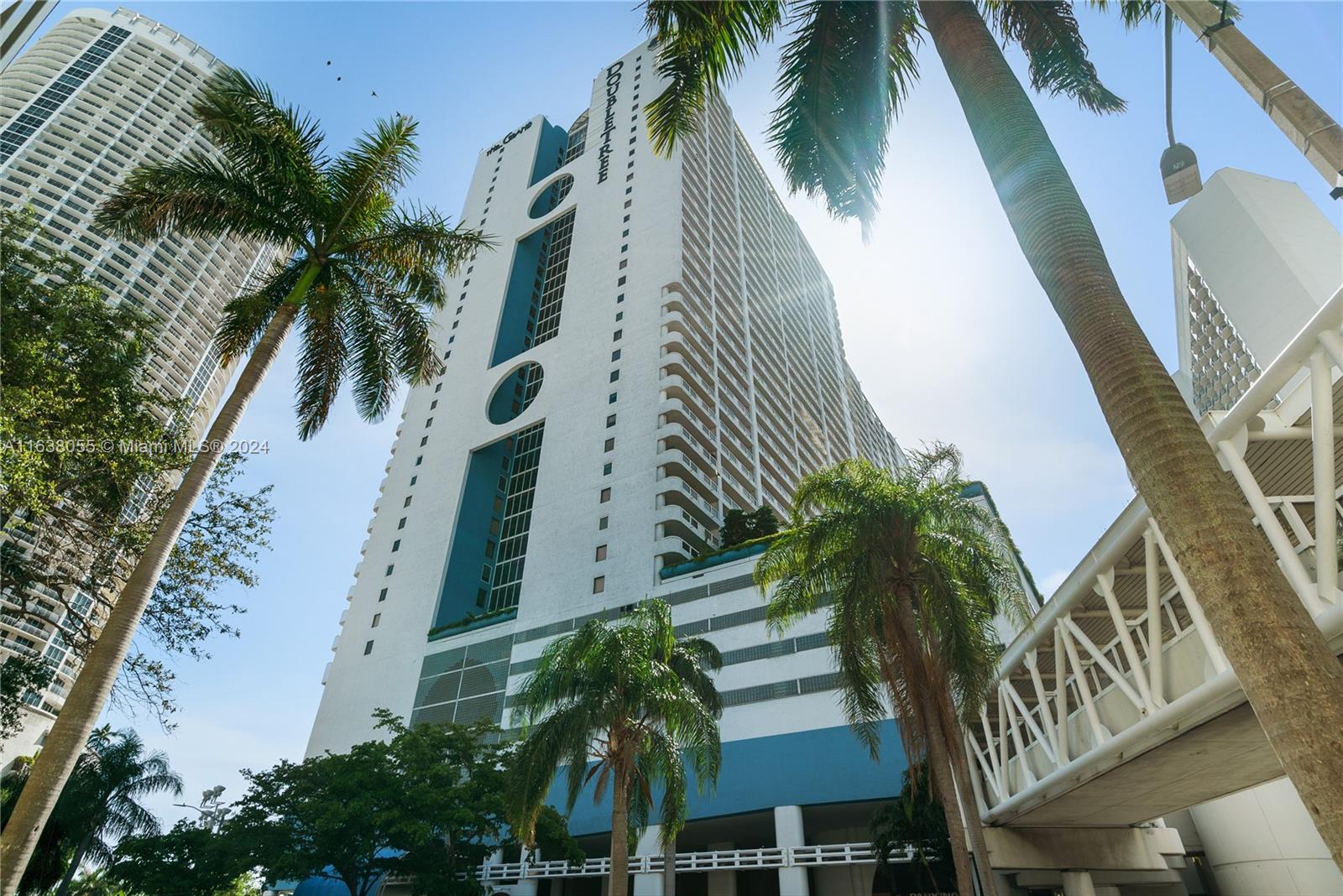 VENETIA CONDO - Residential Lease