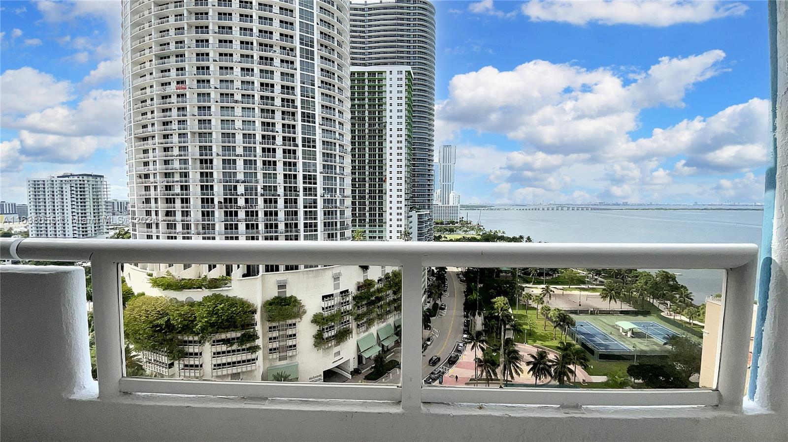 VENETIA CONDO - Residential Lease