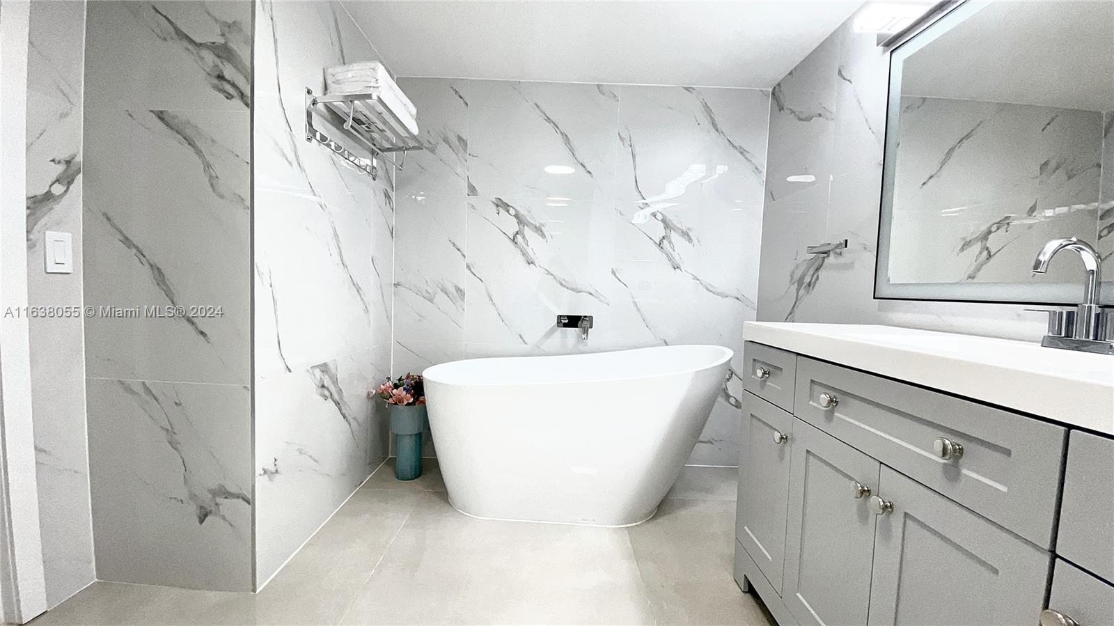 VENETIA CONDO - Residential Lease