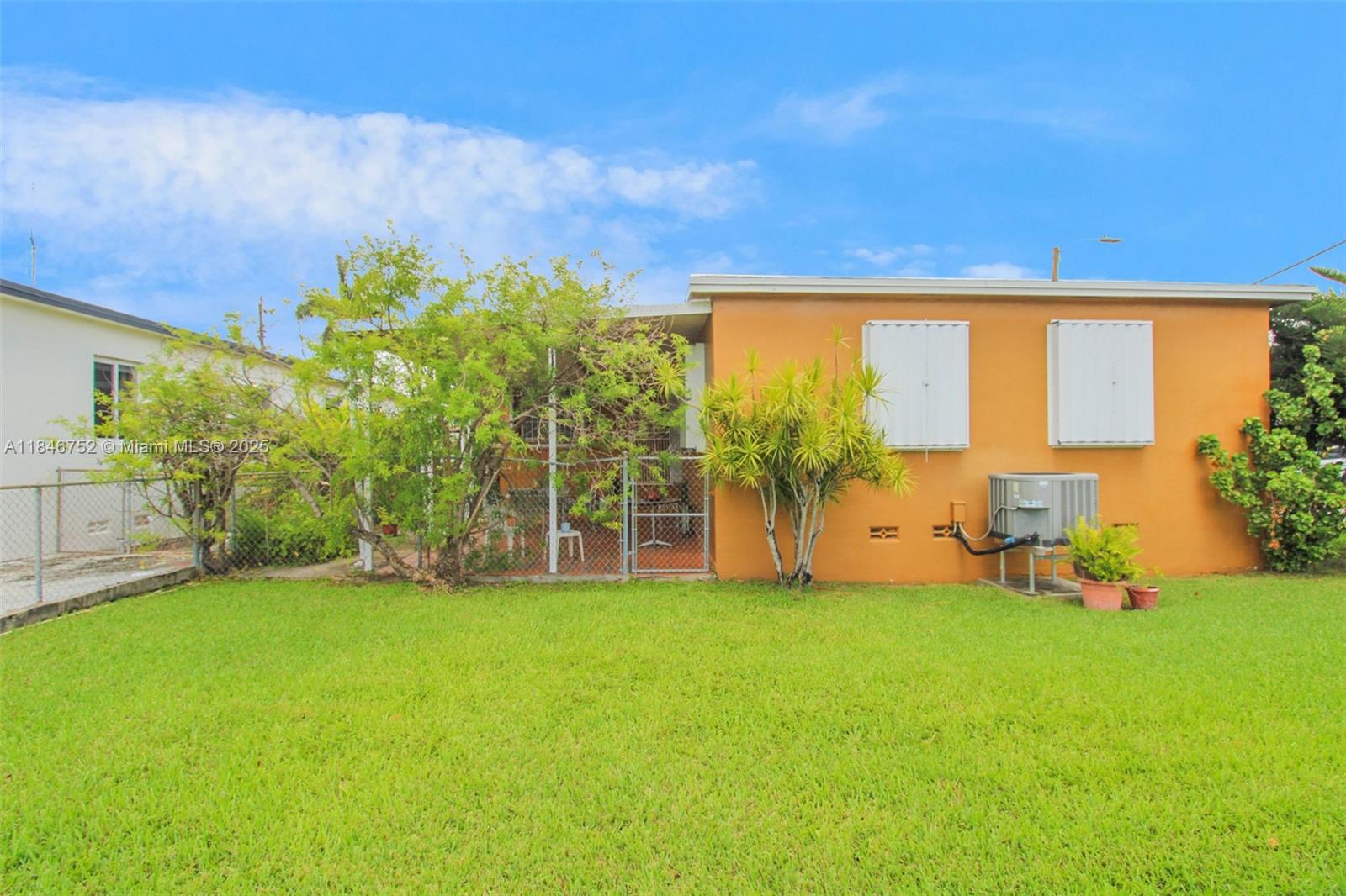 GRAPELAND HEIGHTS SEC 2 - Residential