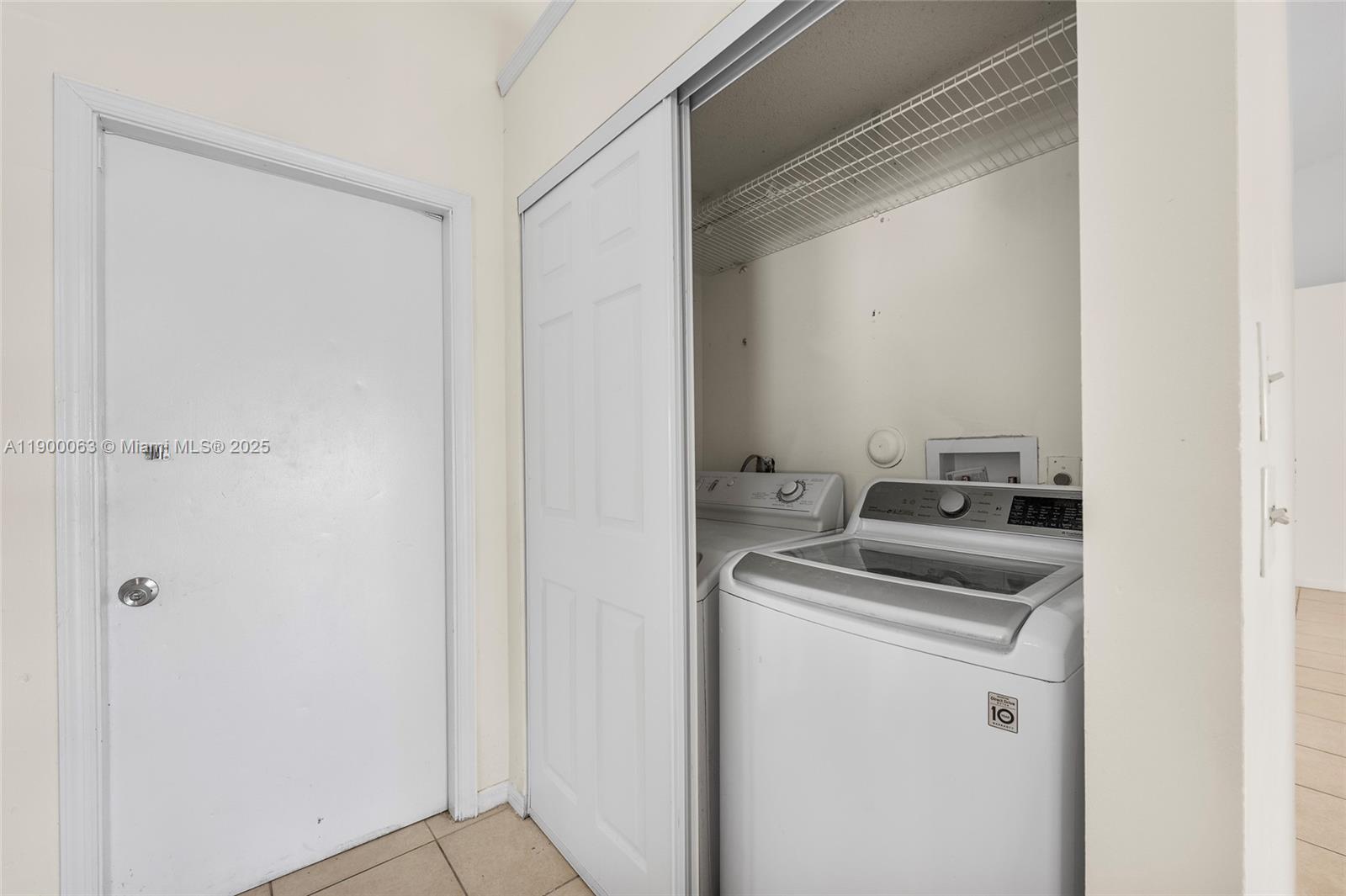 BRIARGATE PLAT - Residential